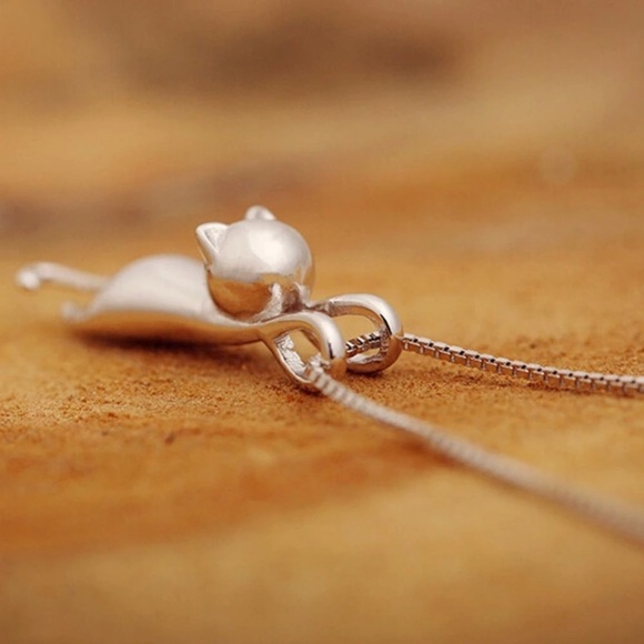 KITTY CAT ♡ Necklace - Picture 6 of 8